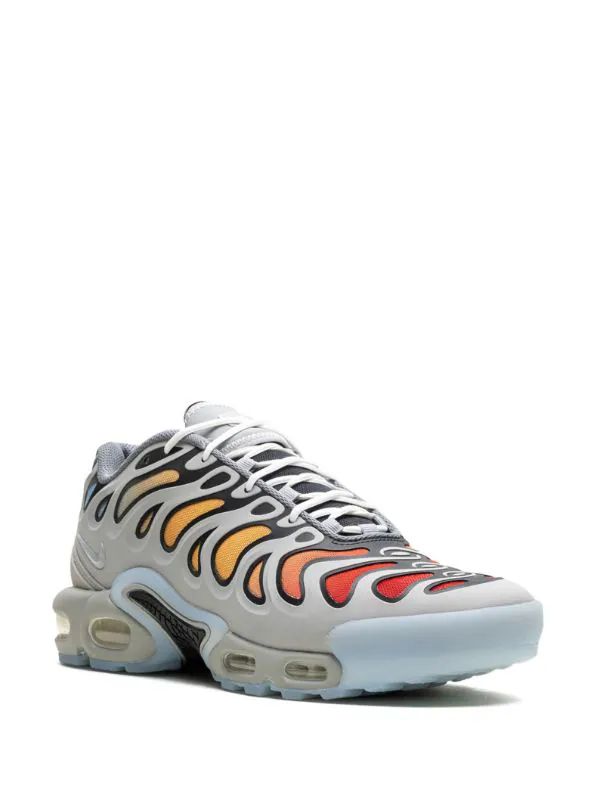 Nike online
Nike airmax plus drift
Nike airmax plus