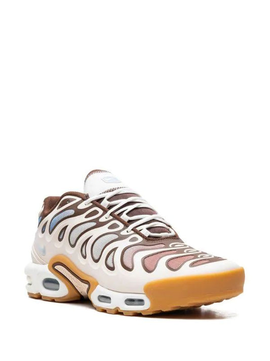 Nike airmax plus drift
Nike airmax plus
Nike online