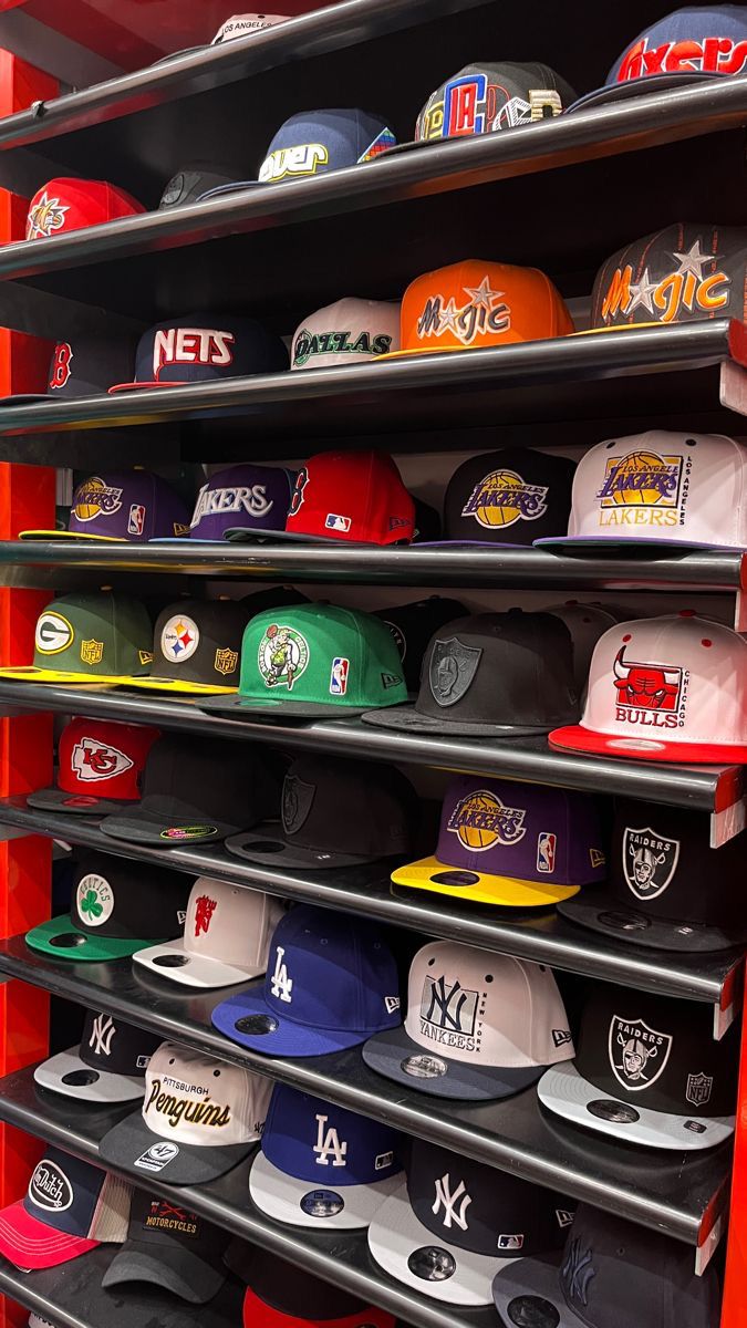 Fitted Caps – FlyAvenue