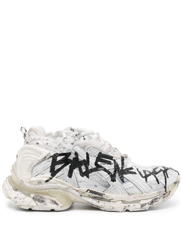 Balenciaga runners graffiti
Balenciaga runners reps 
