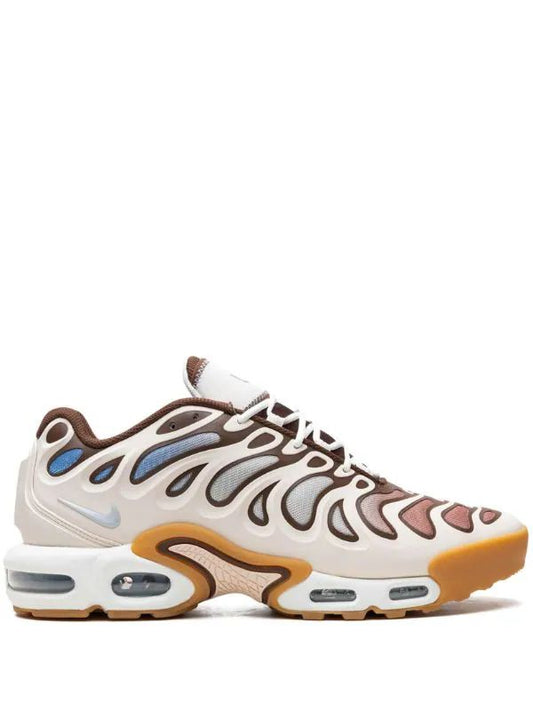 Nike airmax plus drift 
Nike airmax plus 
Nike online 