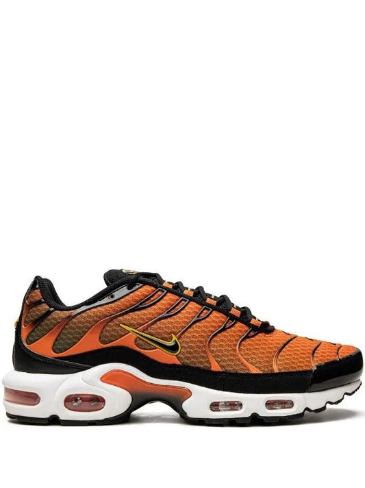 NIKE AIRMAX PLUS SAFETY ORANGE