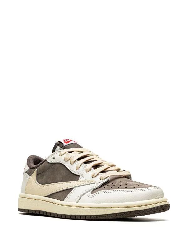 TRAVIS SCOTT X AIR JORDAN 1 LOW "REVERSE MOCHA"